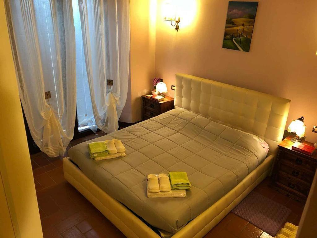 Cottage Le Ginestre Con Piscina In Val D'Orcia Радикофани Екстериор снимка